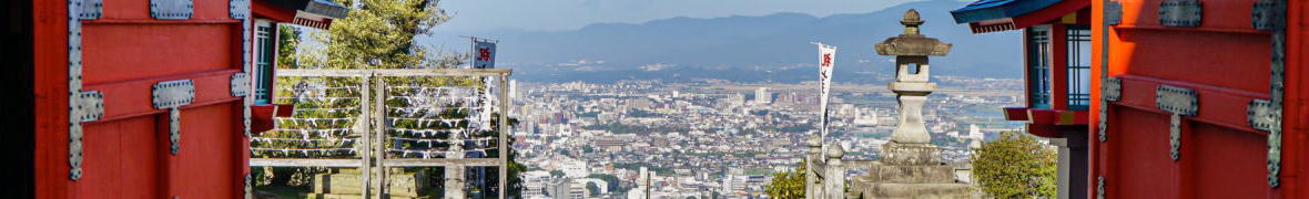 高良大社と久留米の街並み