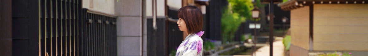 瀬戸川と白壁土蔵街